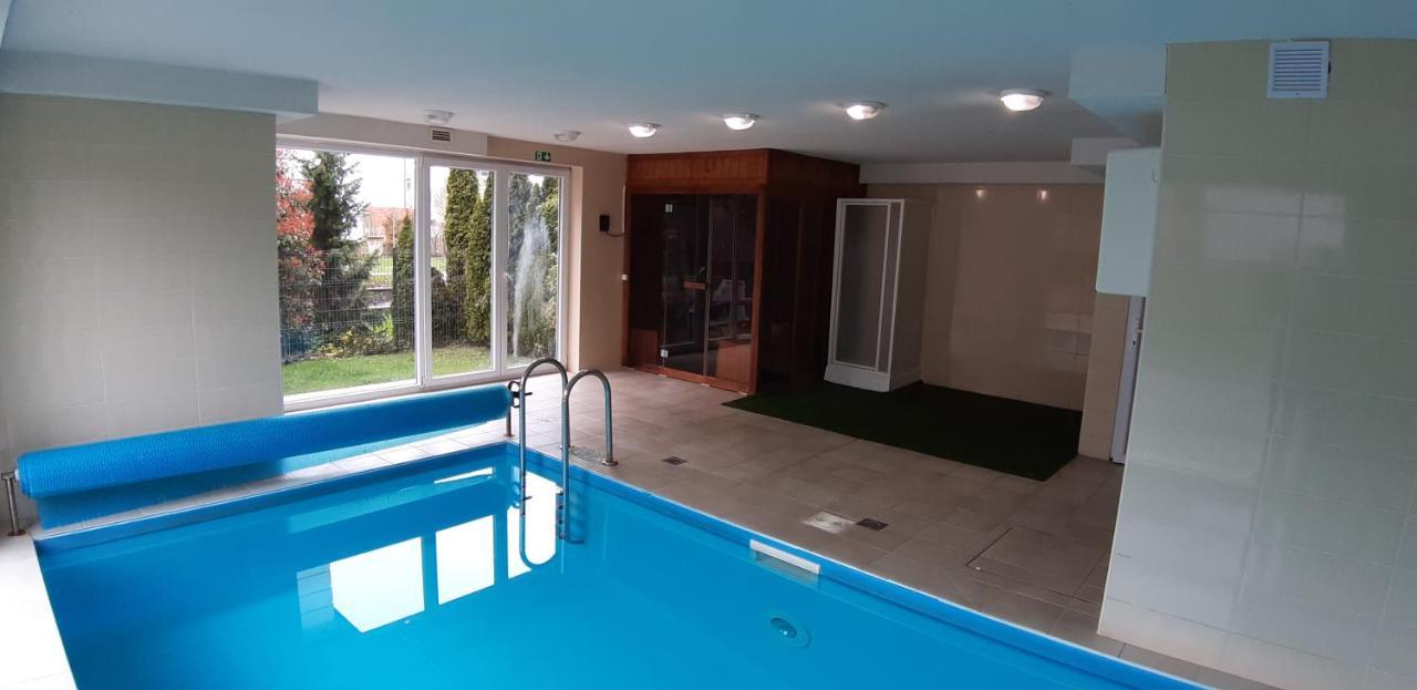 Riviera Wellness Apartman Siofok Luaran gambar